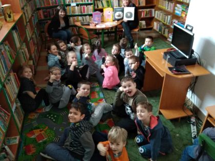 W Dzień Kobiet z książkami i o książkach!
