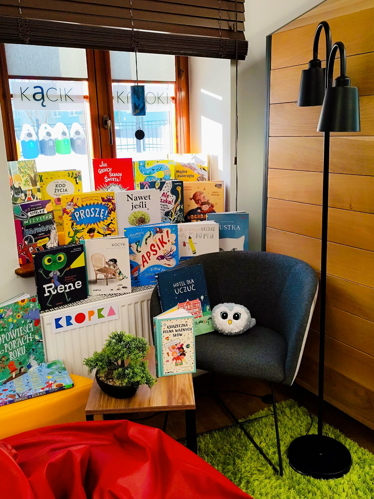 Nasza biblioteka wśród laureatów akcji „Kropka w bibliotece”!